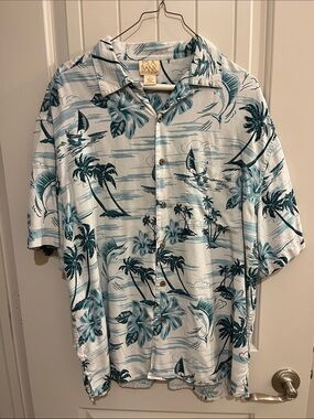 Jos. A. Bank Light Blue & Teal Tropical Print Short-Sleeve Button-Down Shirt